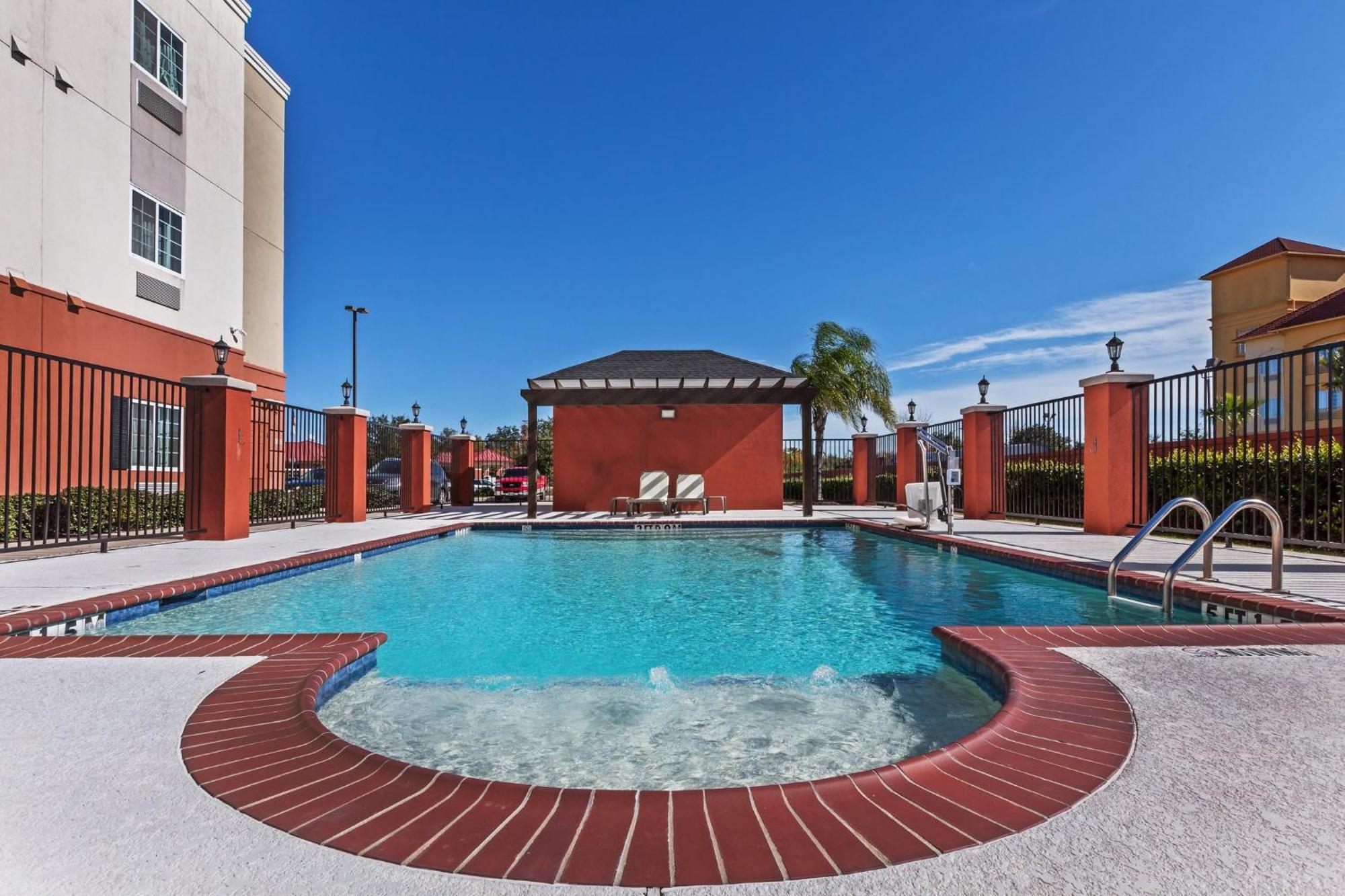 Candlewood Suites Deer Park By Ihg Exterior foto